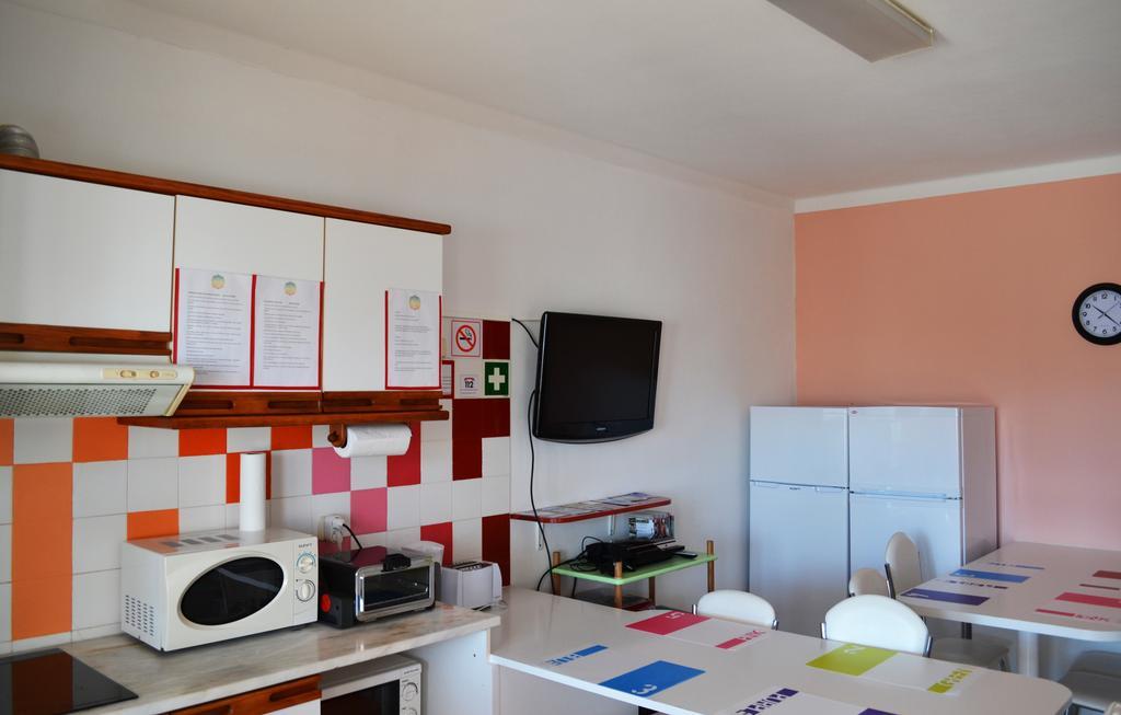 Ria Hostel Alvor Portimao Exterior photo